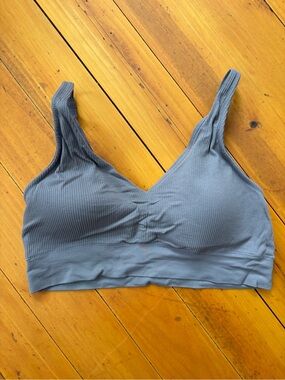Jockey Seamless Ribbed Wireless Bralette - Gray